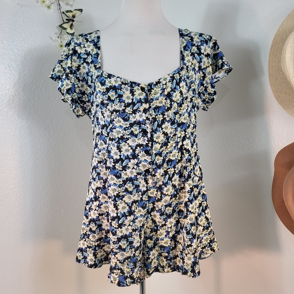 MOTEL FLORAL SHORT SLEEVE BUTTON DOWN RUFFLES ROMPER WOMENS SIZE XL - Picture 8 of 16